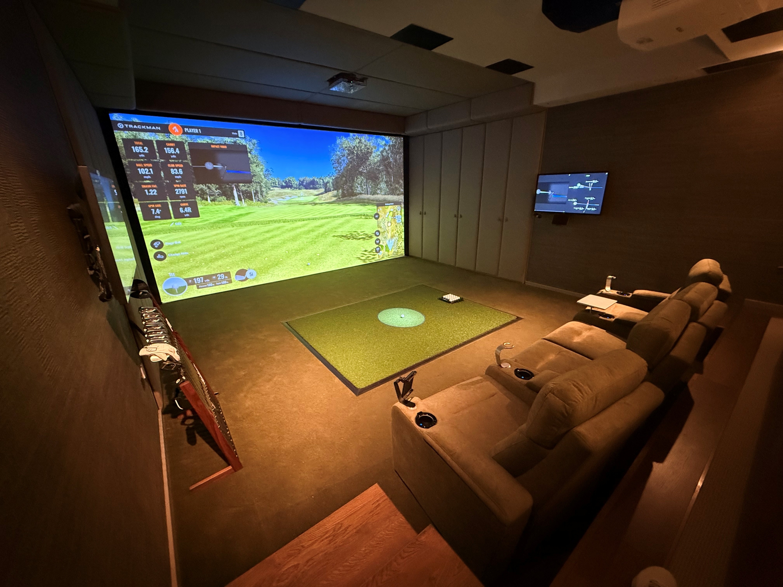 trackman golf simulator with zen moving floor